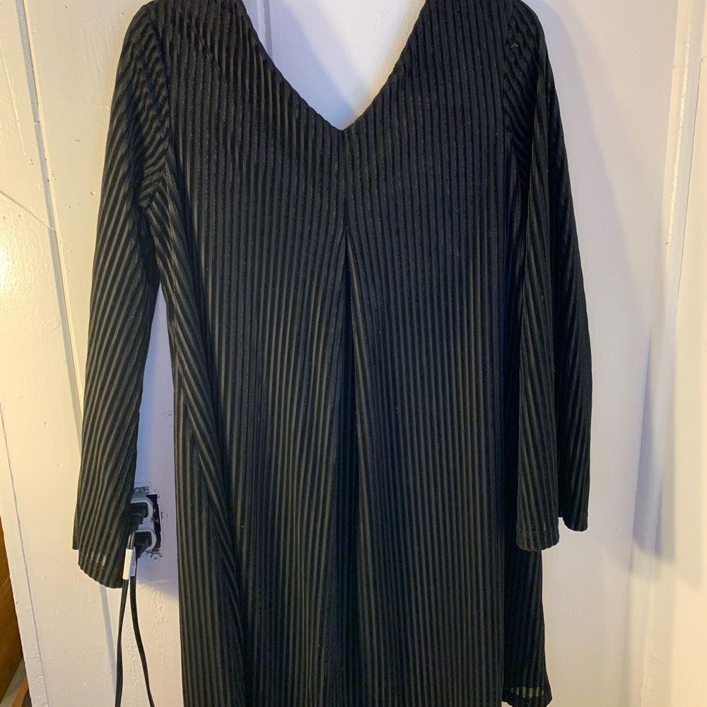 Long Sleeved Velvet Striped Black Dress